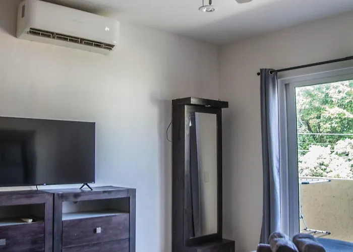Creuza De Mae Apartamento